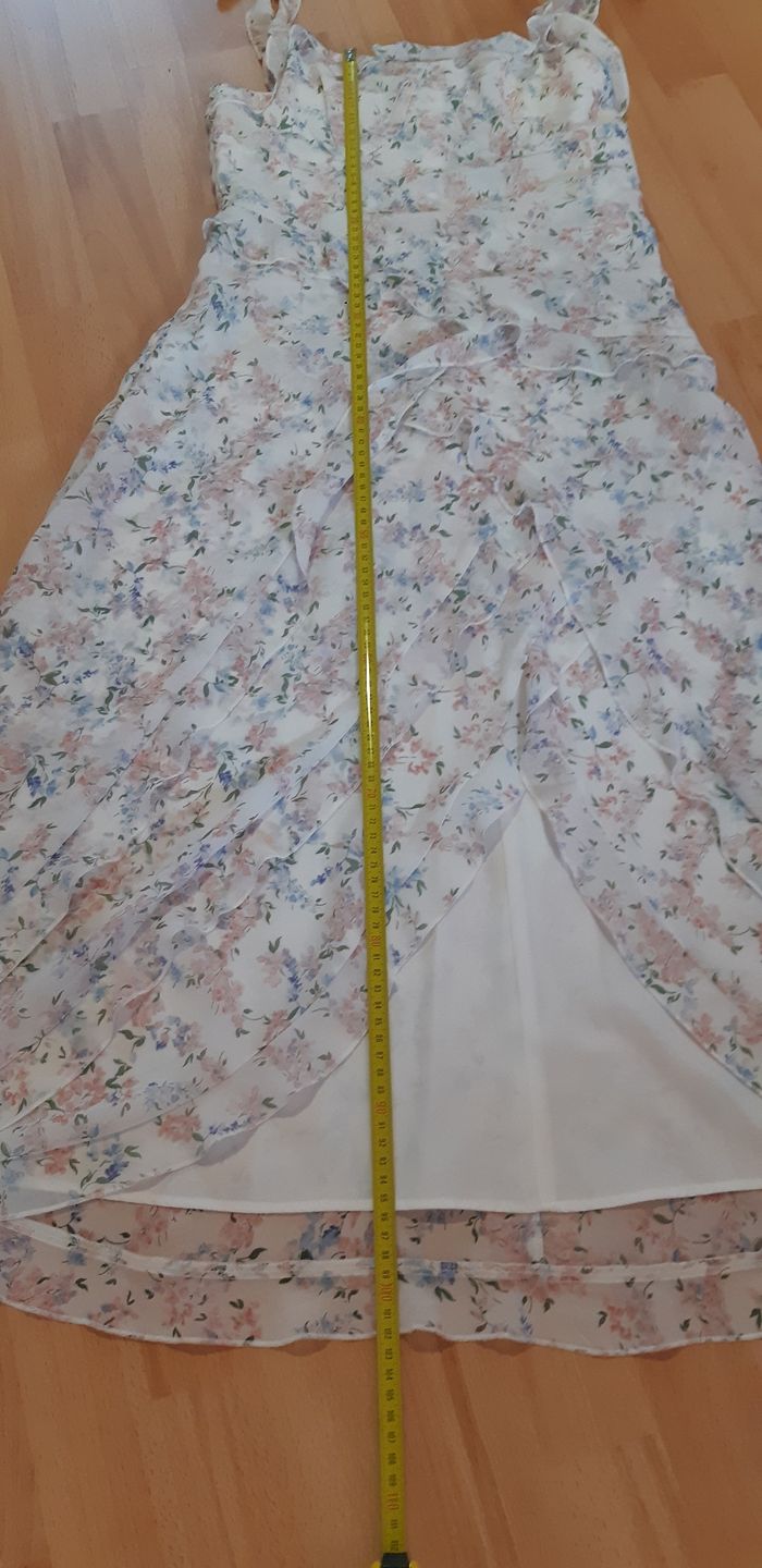 Robe fluide à fleurs taille M neuve - photo numéro 7