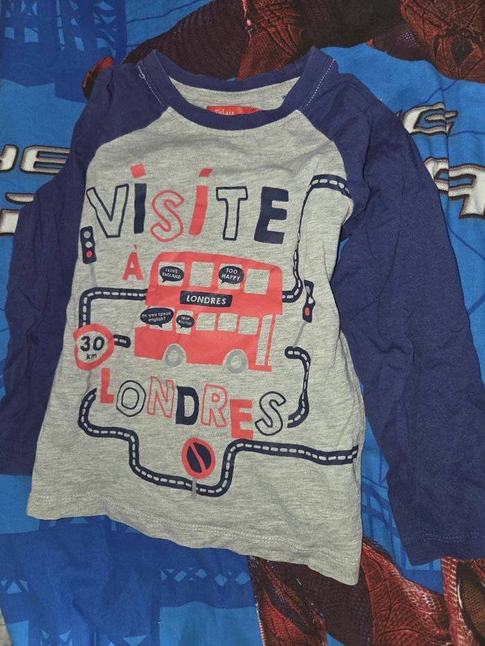 Lot 2 haut de pyjama tissaia 5 ans - photo numéro 3