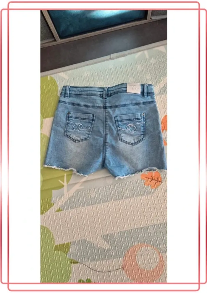 Short en jeans pour fille - photo numéro 2