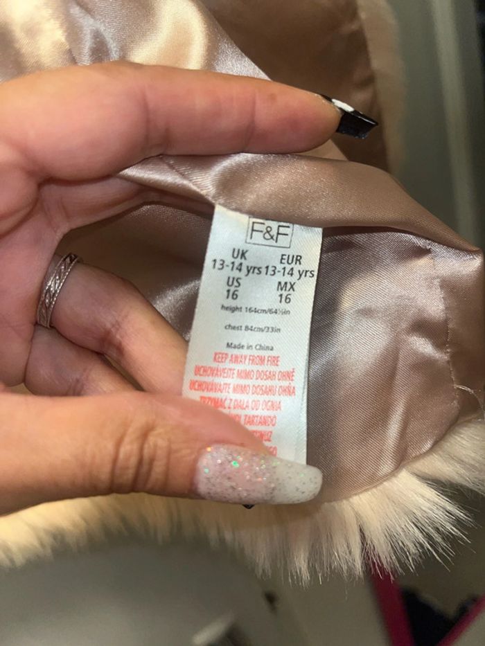 Gilet fausse fourrure - photo numéro 4
