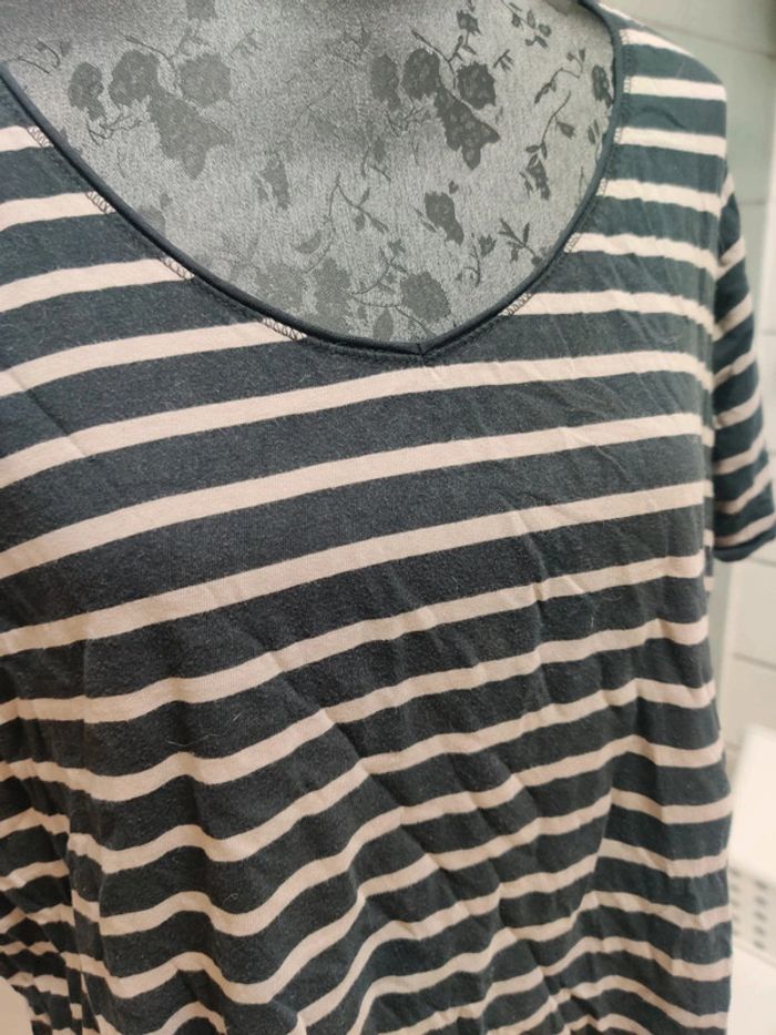Tee shirt rayé - photo numéro 2