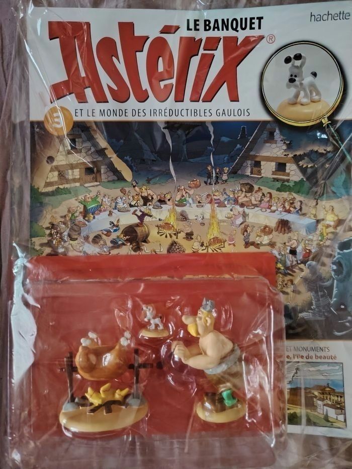 Scénette numéro 3 du banquet final d'Astérix hachette collection avec idéfix neuve sous blister