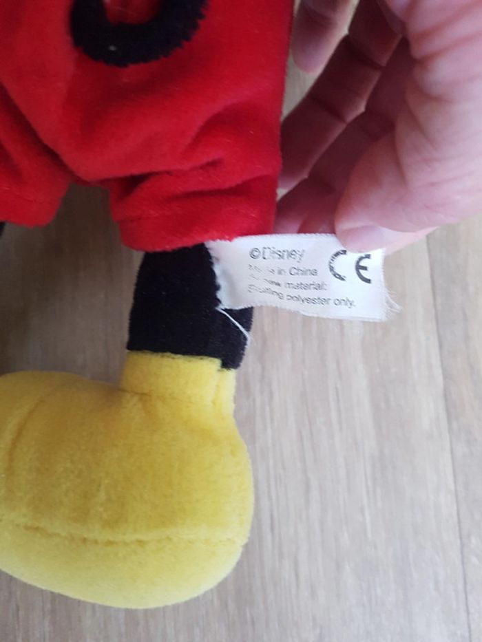 Peluche Disney Mickey - photo numéro 4