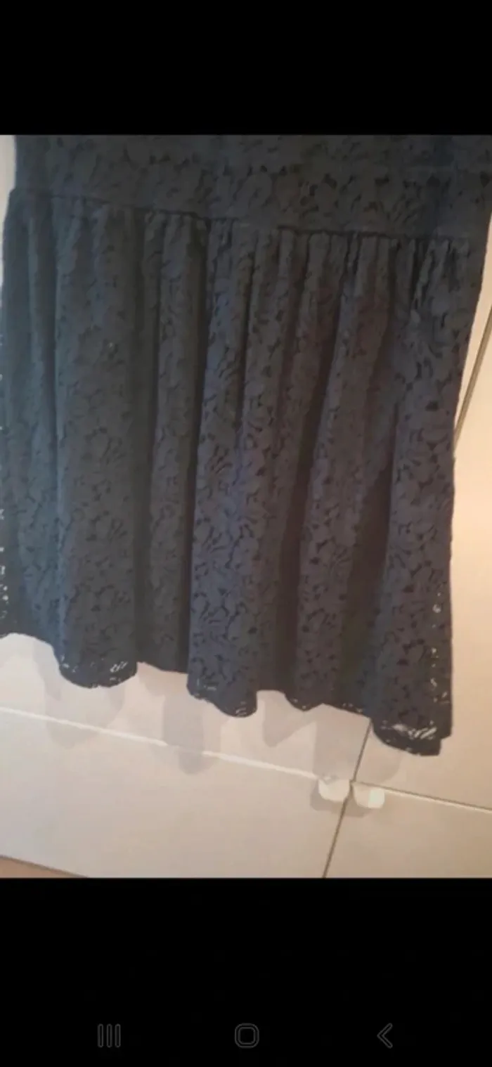 Robe etam bleu marine taille 40 tres bon etat - photo numéro 4
