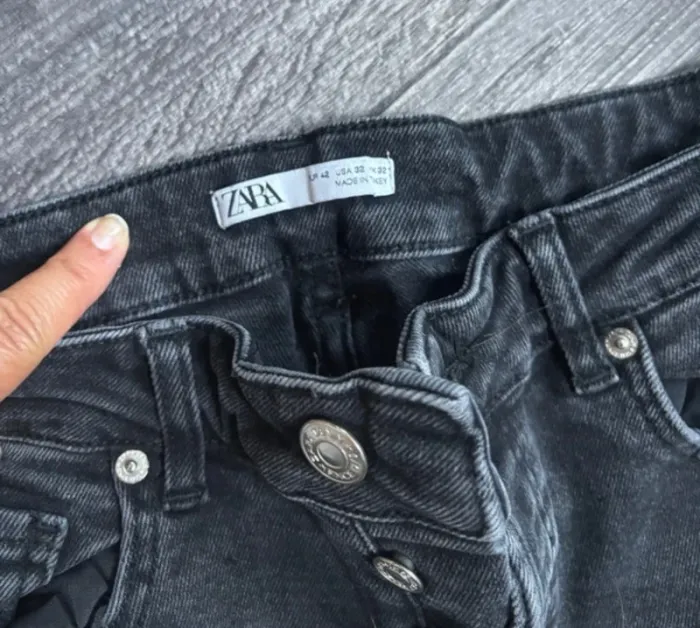 Jean homme Zara noir - photo numéro 4