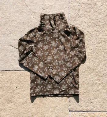 Tee-shirt sous pull col roulé okaïdi fleuri 4 ans