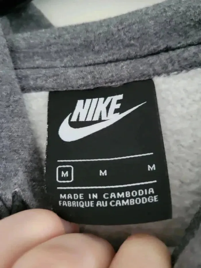 Sweat T M - photo numéro 4