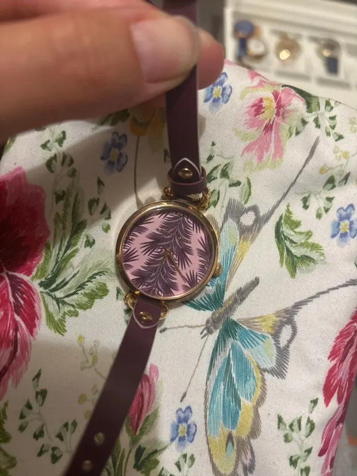 Montre Christian Lacroix violette - photo numéro 5