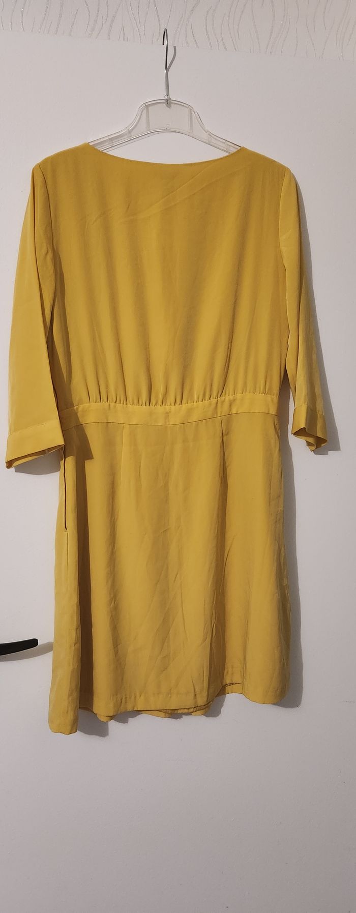 Robe femme H&M taille 42