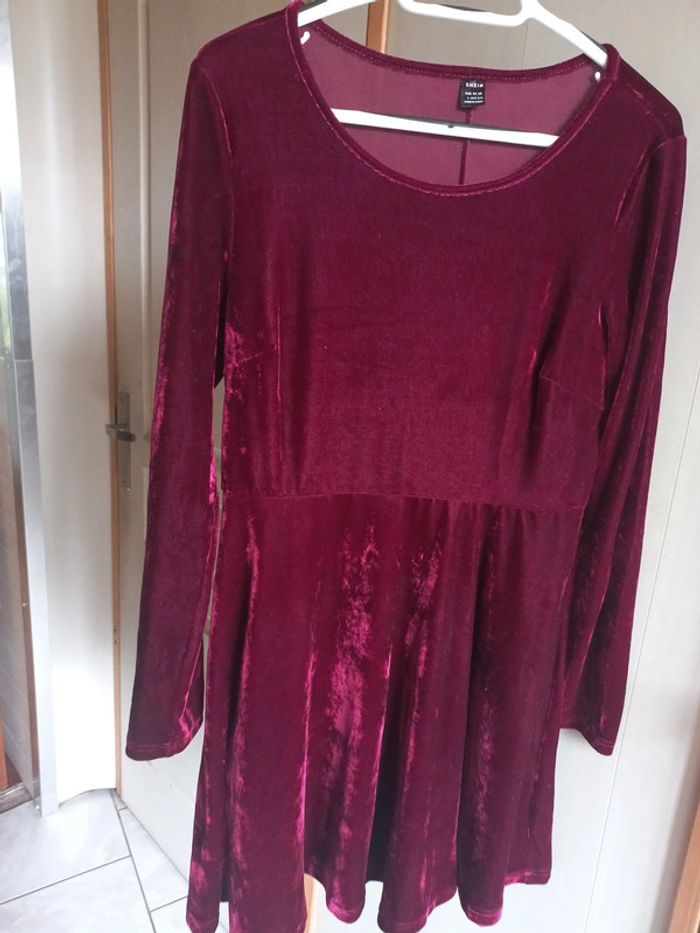 robe bordeaux - photo numéro 2