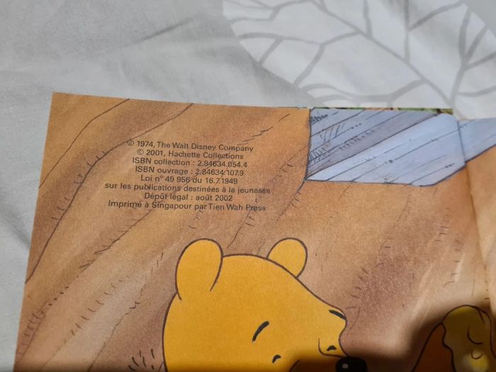 Winnie L'ourson et l'arbre à miel, Mickey, club du livre - photo numéro 5