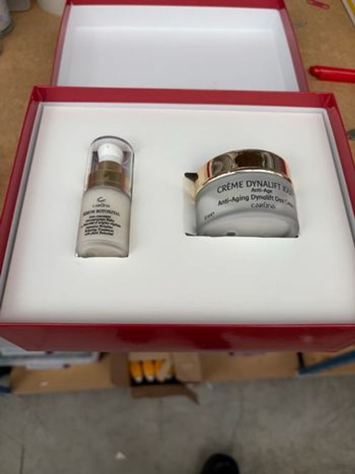 Coffret Carlina DYNALIFT : Crème Jour Anti-Âge & Sérum Botoxital - photo numéro 5
