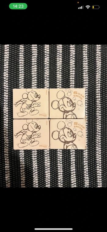 Lot de savons Disney