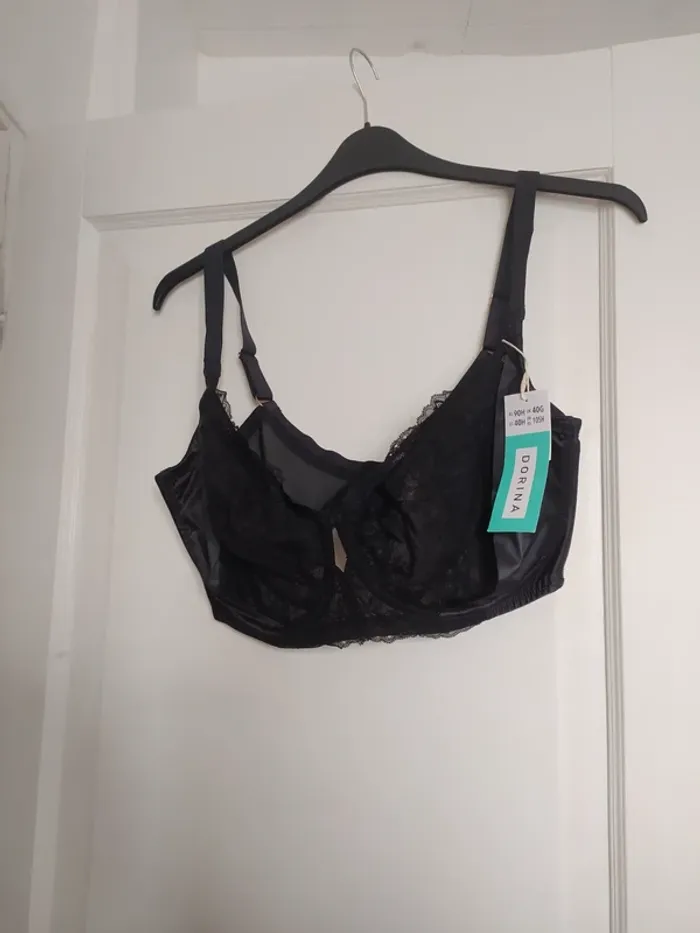 Soutien-gorge à armatures marque Dorina taille 105H neuf - photo numéro 9