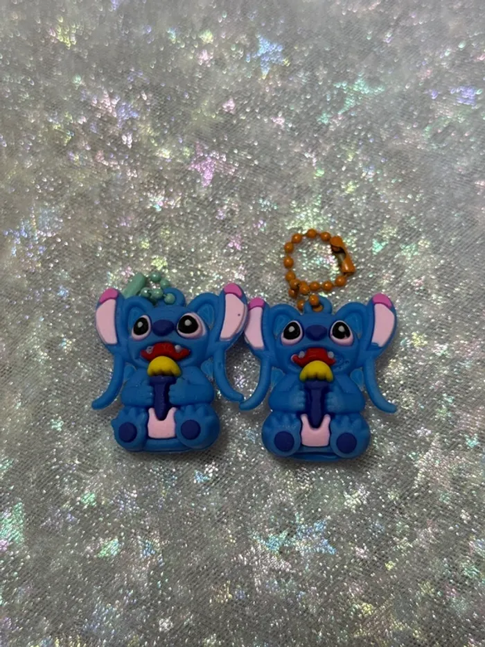Lot de 2 stitchs