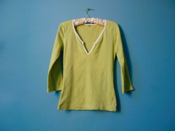 T-shirt Femme kiabi 40 L TBE vert amande manches 3/4 col V