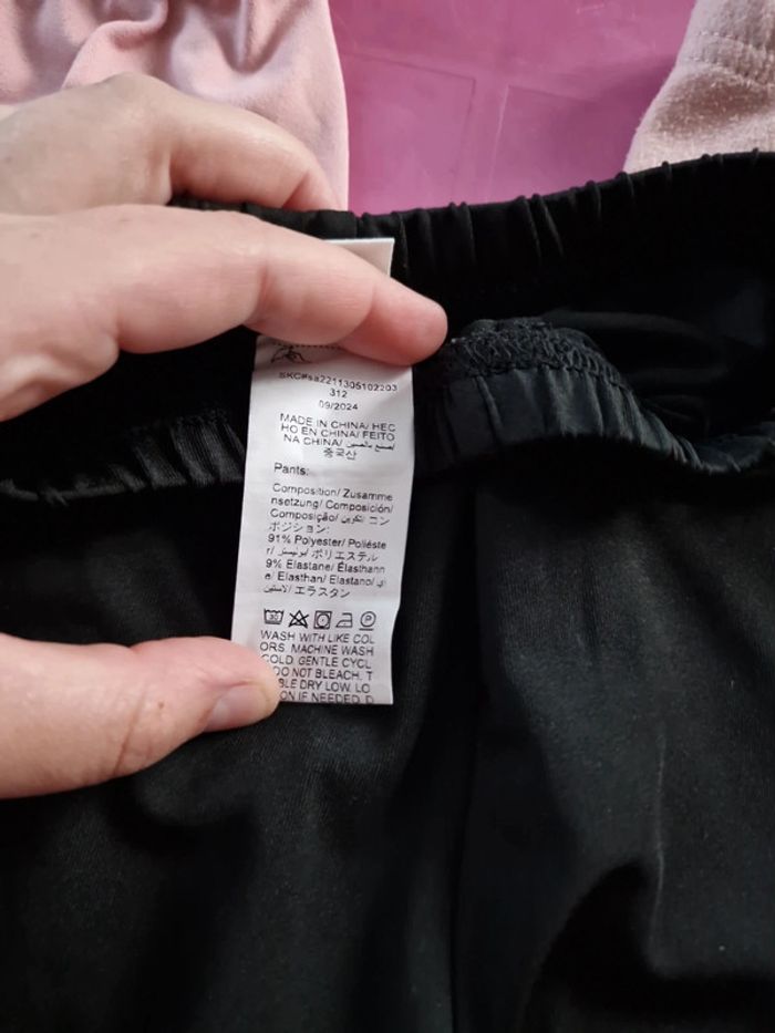 3 pantalons 9/12 mois - photo numéro 3
