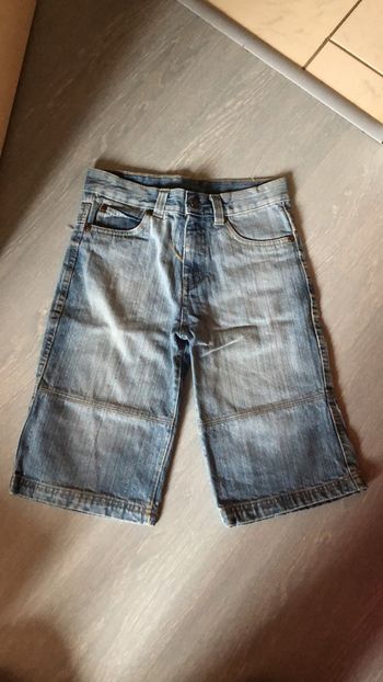 Bermuda jeans