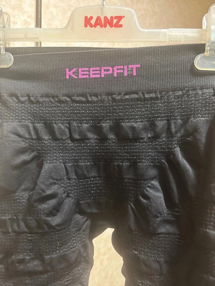 Pantacourt gainant taille 38 marque keepfit - photo numéro 2