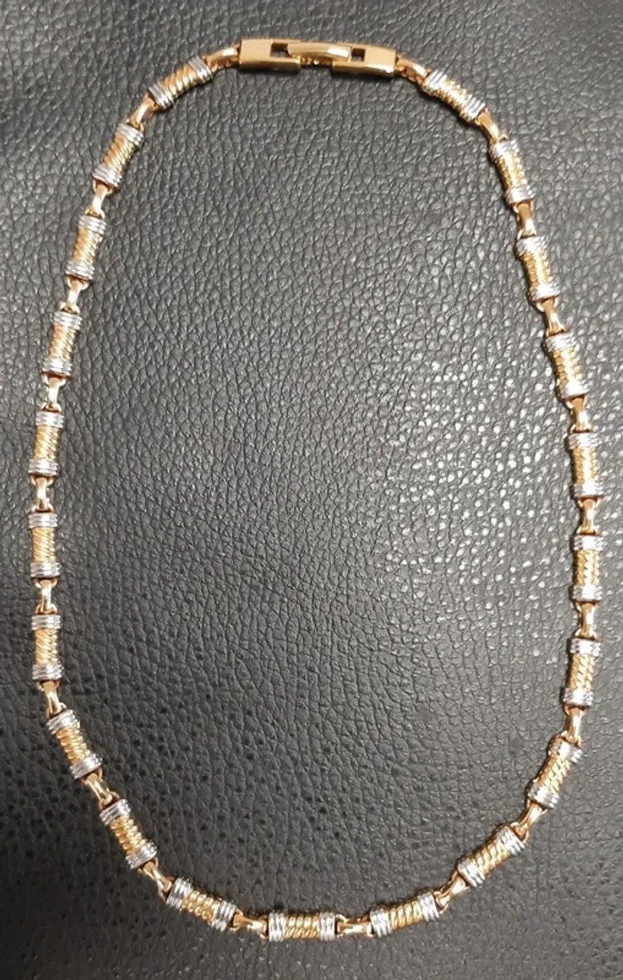 Très joli collier vintage en métal doré et argenté - photo numéro 3