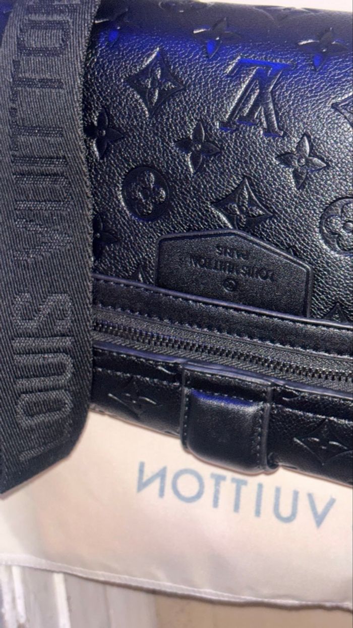 Sac à bandoulière en cuir de vachette