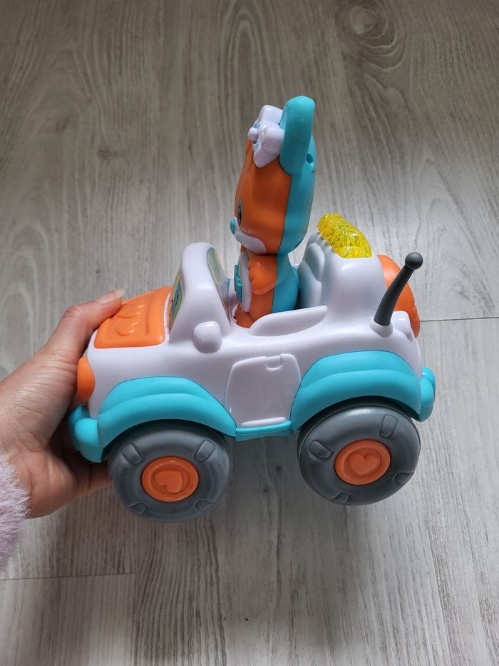 Voiture télécommandée clementoni - photo numéro 2