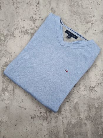 Pull col V Tommy Hilfiger bleu clair – Taille XXL Homme