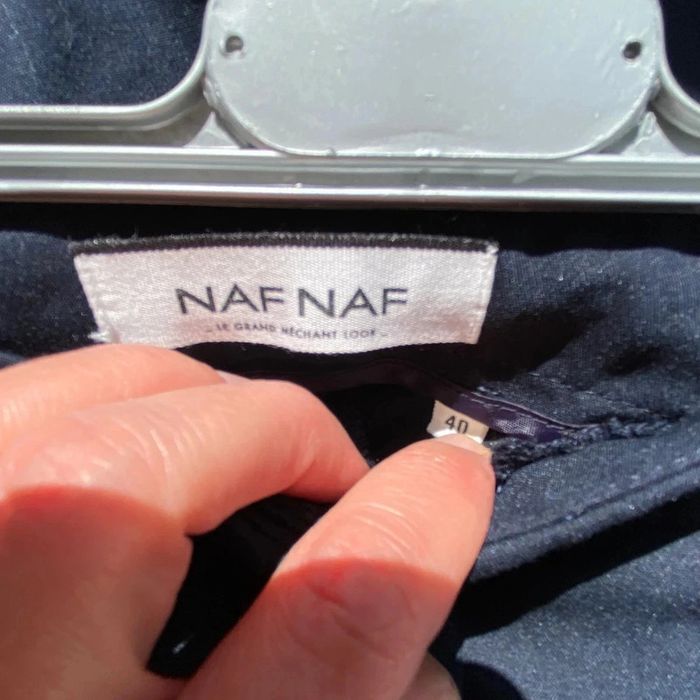 Joli short Naf Naf taille 40 - photo numéro 3