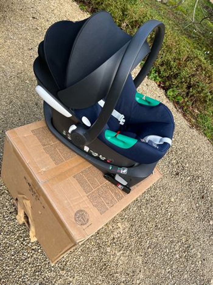 Cybex - photo numéro 4