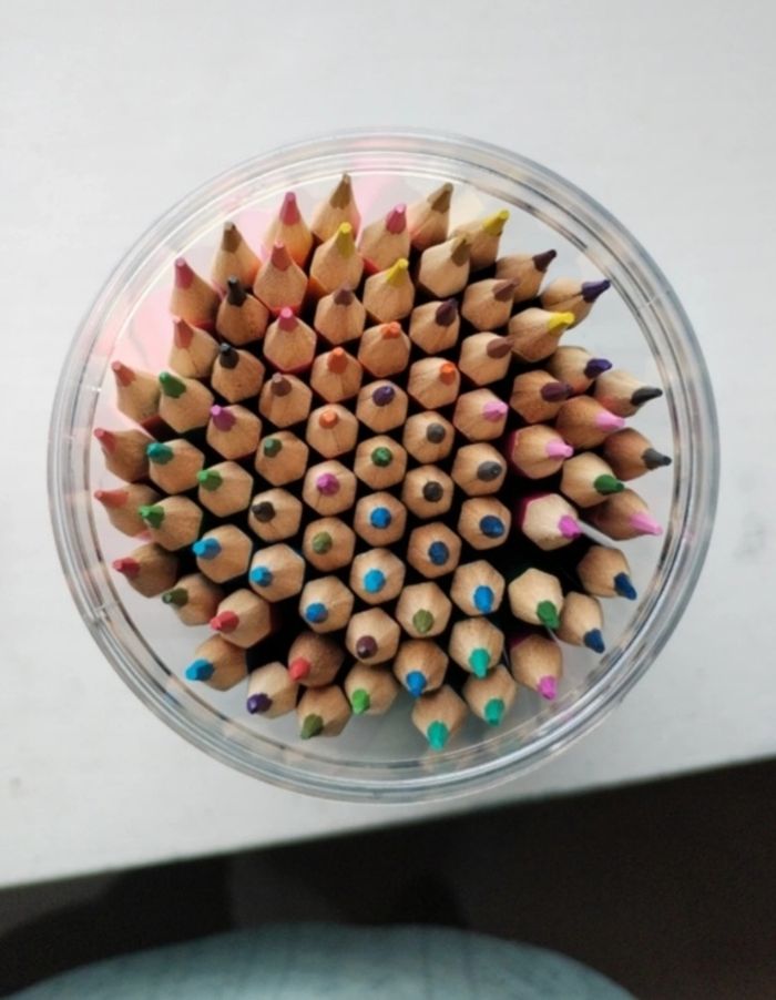 Crayons de couleur - photo numéro 3