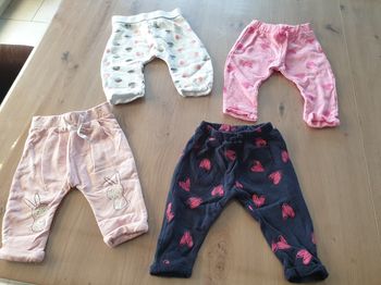 Lot de 4 pantalons 6 mois