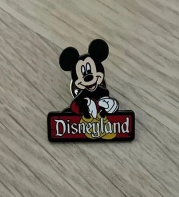 Pin’s Mickey Disneyland