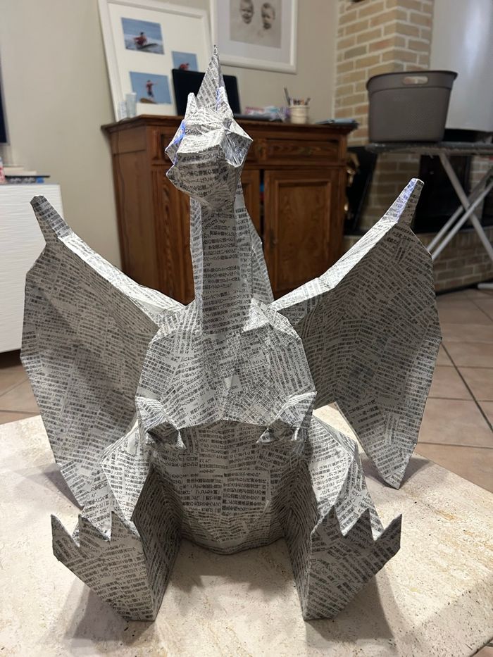 Statut Dracaufeu, Pokémon - photo numéro 2