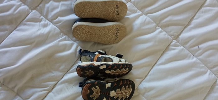 Chaussures taille 23 - photo numéro 2