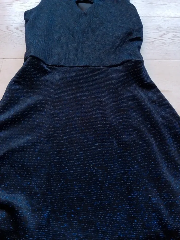 Robe bleu marine - photo numéro 5
