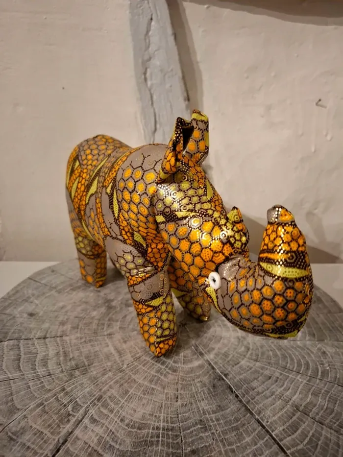 Peluche en tissu rhinocéros doré - photo numéro 4