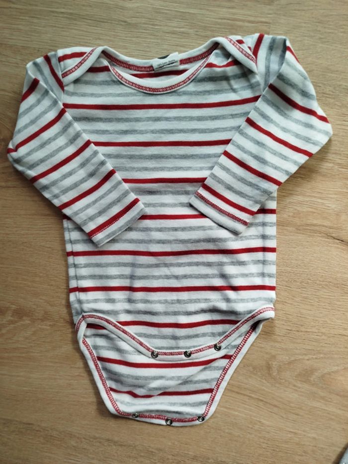 Lot de 3 bodys à manches longues garçon 6 mois - photo numéro 3