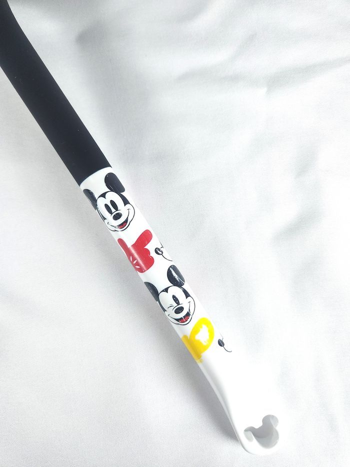 Cuillère silicone Mickey 34 cm - photo numéro 3