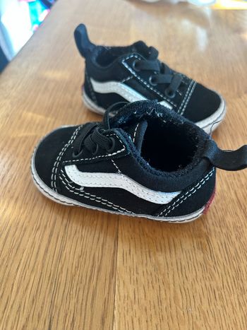 Vans bébé taille 17