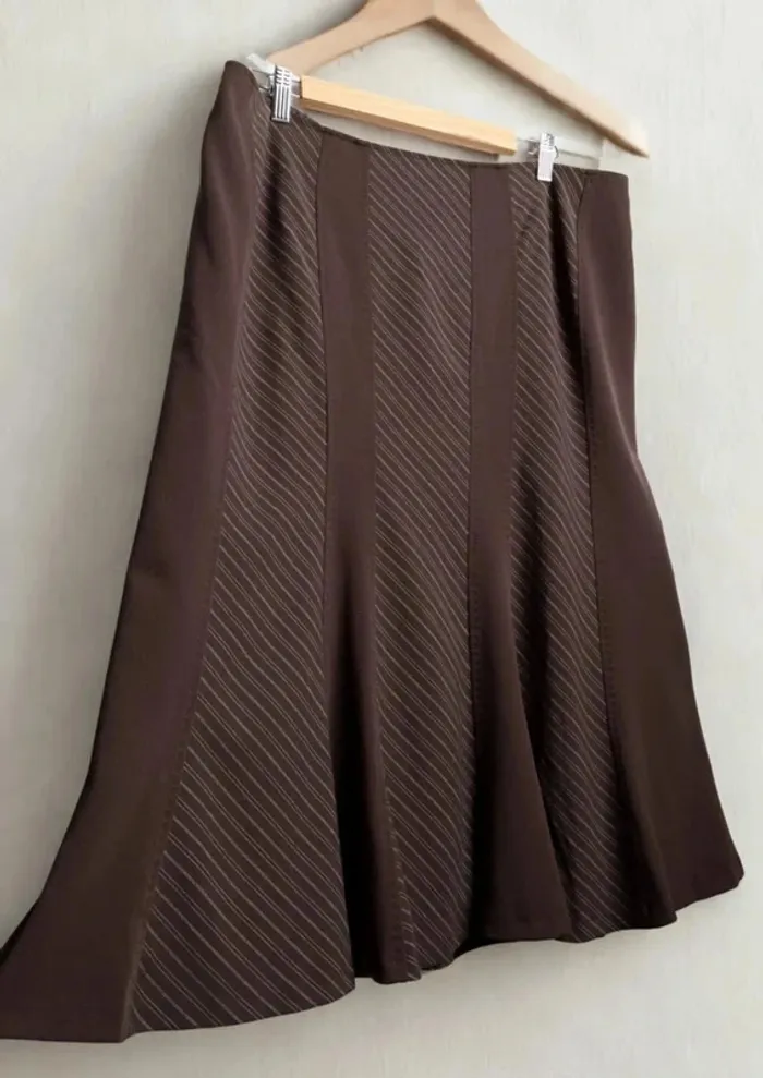 Jupe mi longue marron • Brown skirt Pretesto Taille 44/46 - photo numéro 2