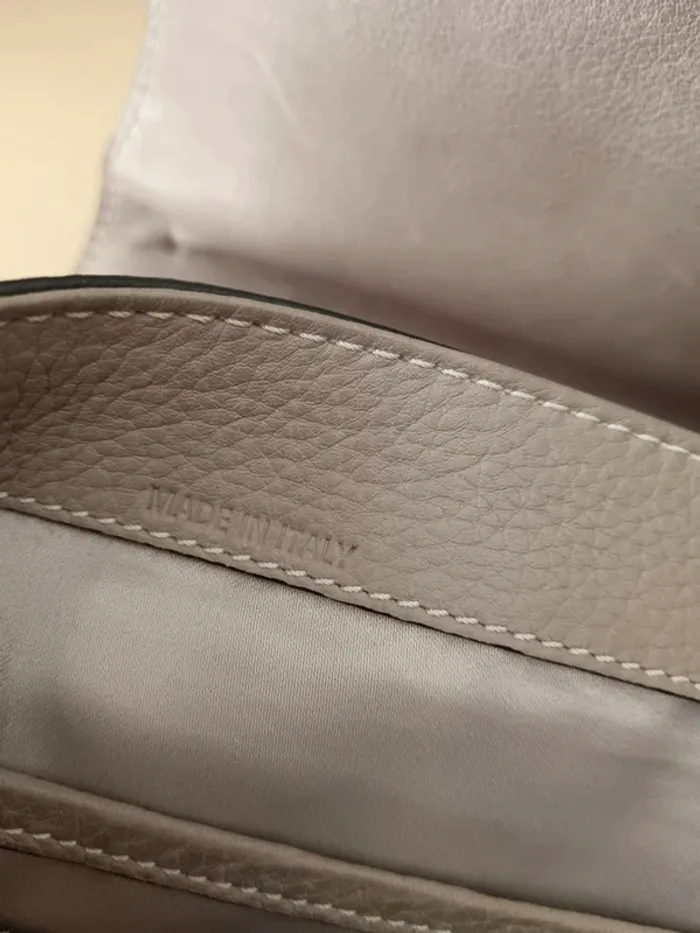 Sac à main Tod's cuir taupe - photo numéro 13