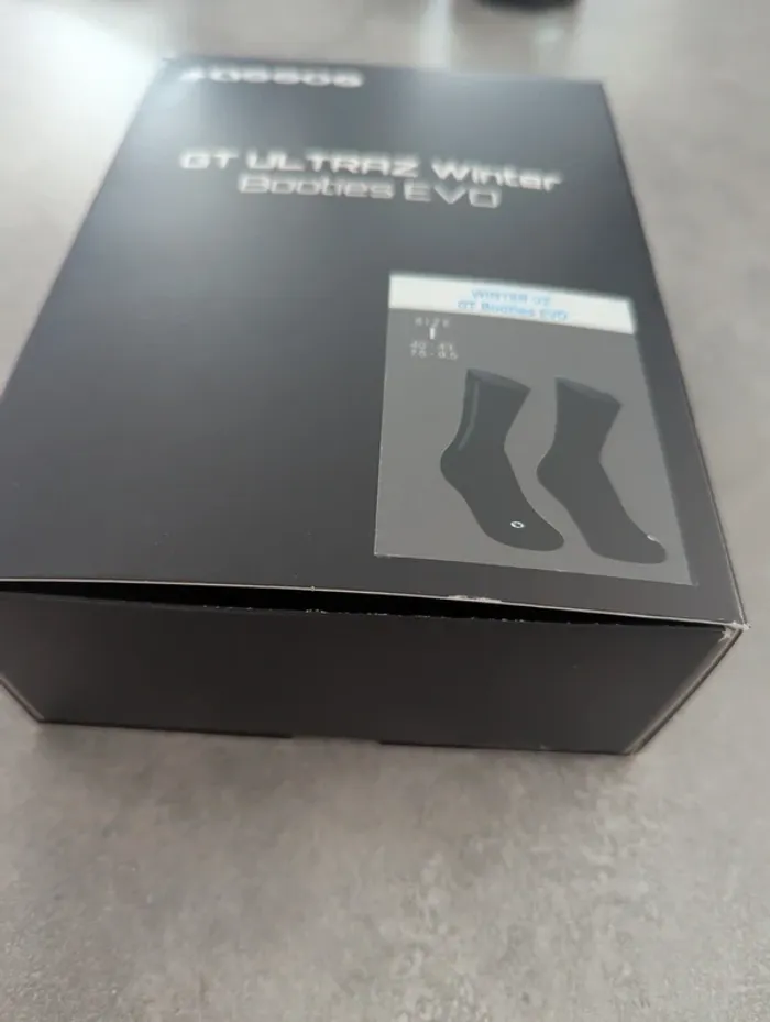 Sur chaussures ASSOS taille 1 - photo numéro 2