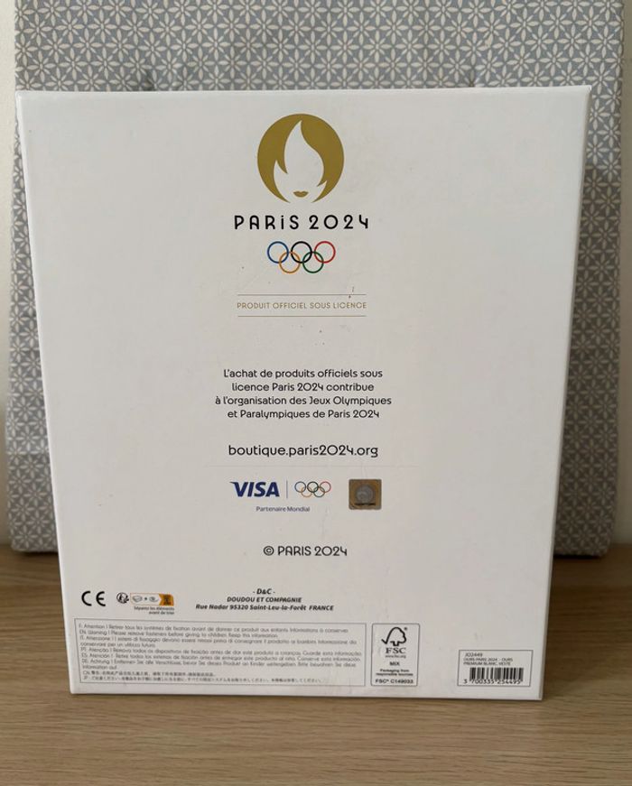 "Ours en Peluche Premium Blanc + Veste (37cm)" JO Paris 2024 (Made In France) - photo numéro 3