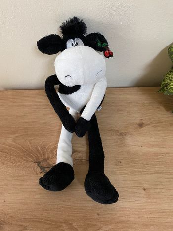 Doudou peluche vache noir et blanche cerise étam