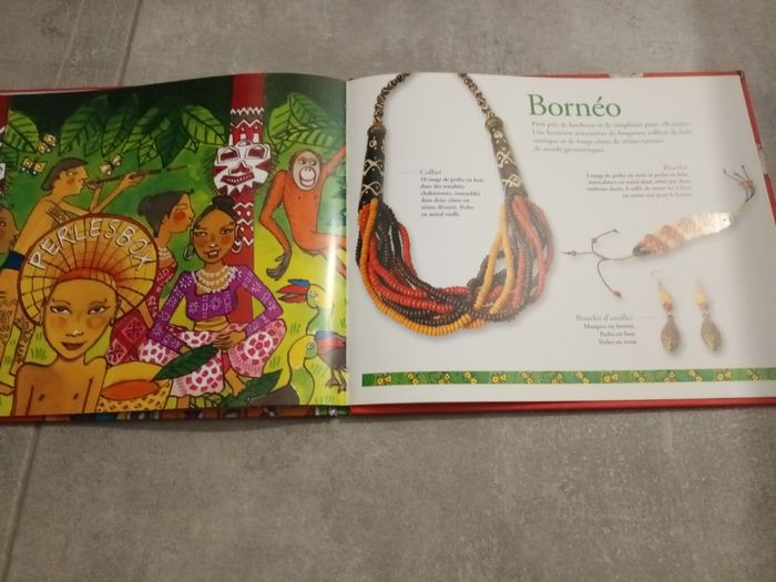 Livre un voyage autour des perles - photo numéro 3