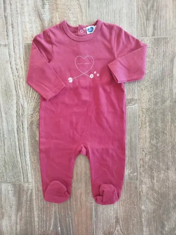 Pyjama en coton une pièce bébé fille 9 mois neuf
