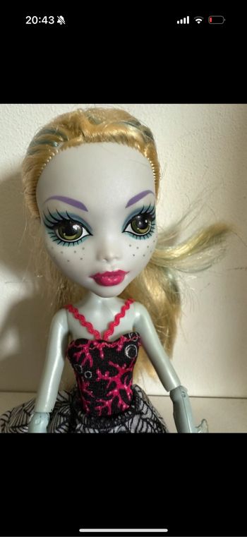 Monster high lagoona blue classe de danse
