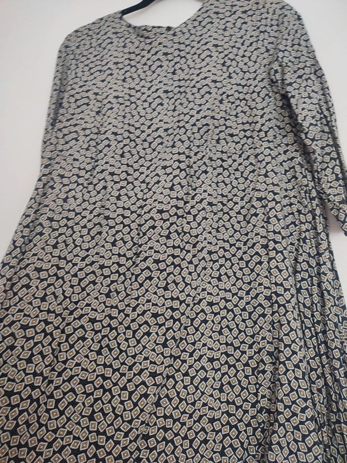 Robe d'été , fluide ,évasée H&M 💫 taille 40 - photo numéro 5