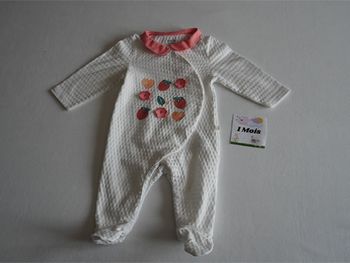 Pyjama en coton écru/rose brodé fantaisie Obaibi 1 mois
