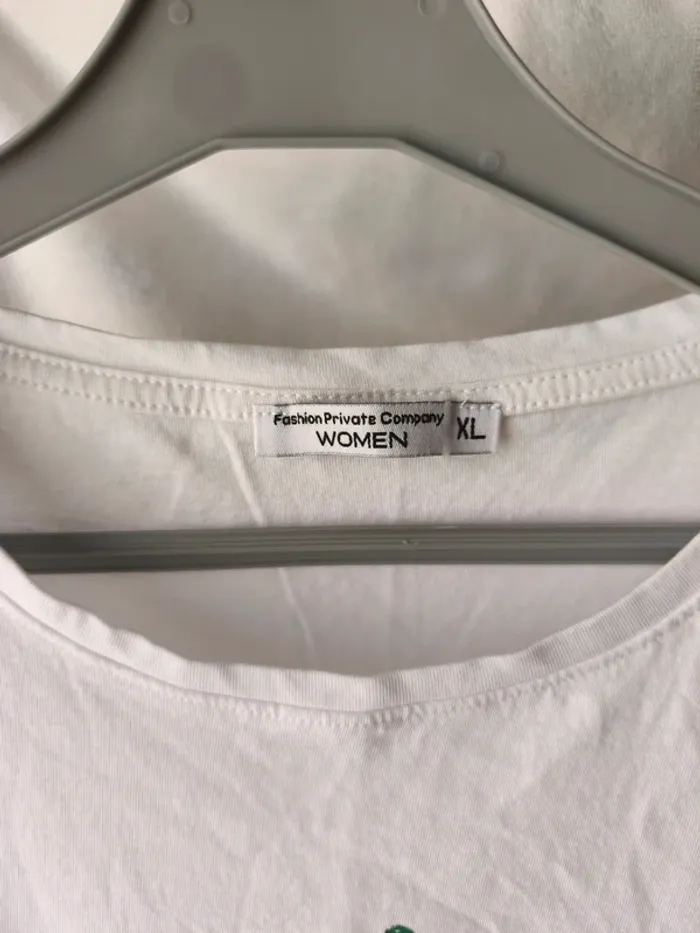 T-shirt blanc - taille XL - photo numéro 2